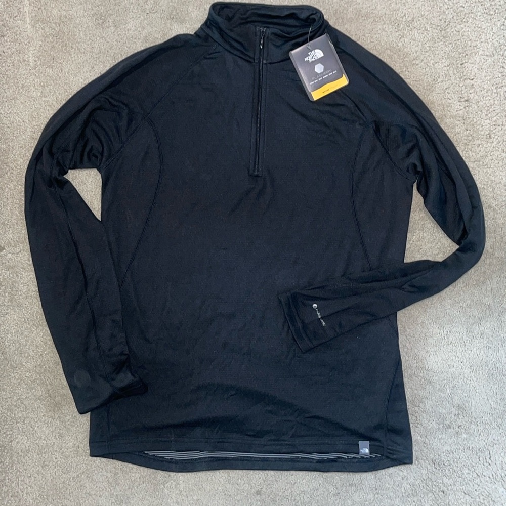 The North Face Flashdry Men’s 1/4 Zip Base Layer | M